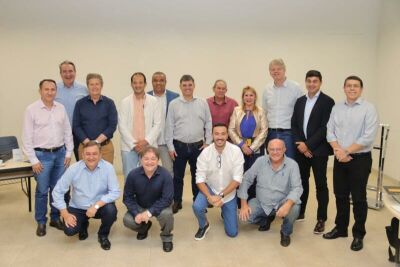 Imagem da notícia Prefeito de Chapadão do Sul participa de reunião do Cointa para fortalecer parcerias regionais